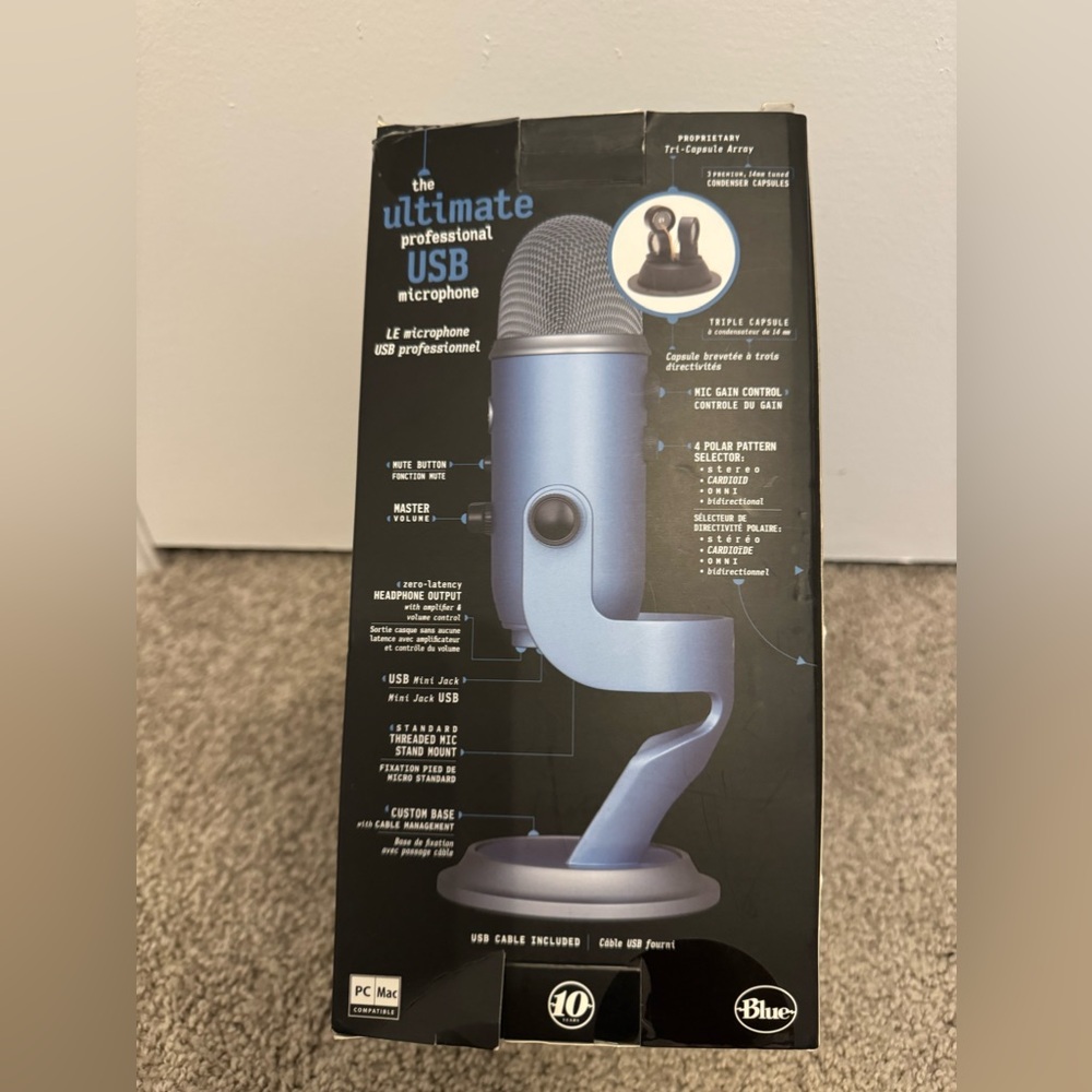 Yeti Portable Audio & Video Microphone Stand Desk